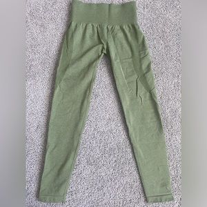 NVGTN Meadow Green Curve Seamless Leggings